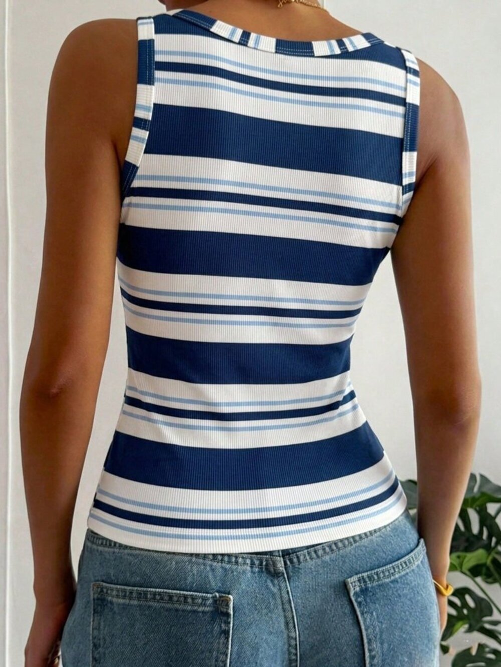 Blue Casual Women's Striped Round Neck Fitted Tank Top - Picture 2 of 3
